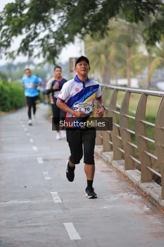 Runner Photo 4314277