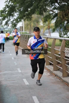 Runner Photo 4314293