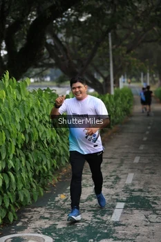 Runner Photo 4314301