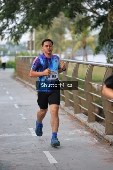 Runner Photo 4314302