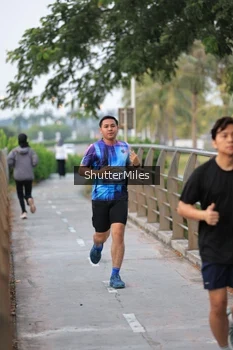 Runner Photo 4314306