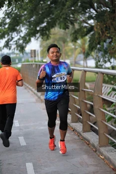 Runner Photo 4314311