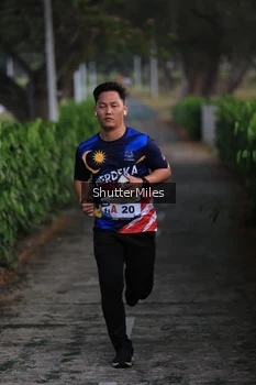Runner Photo 4314330