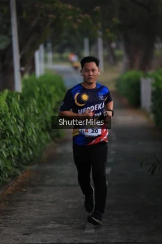 Runner Photo 4314337