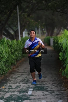Runner Photo 4314342