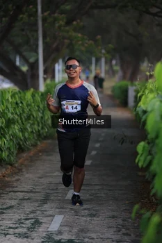 Runner Photo 4314353