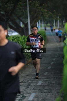 Runner Photo 4314386
