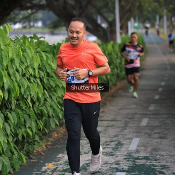 Runner Photo 4314471