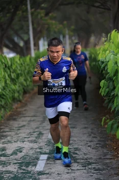 Runner Photo 4314495