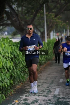 Runner Photo 4314500