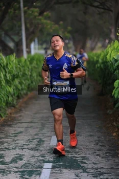 Runner Photo 4314517