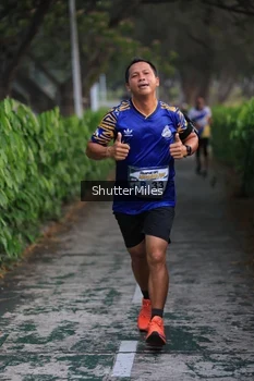 Runner Photo 4314518