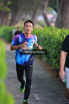 Runner Photo 4314591