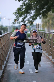 Runner Photo 4314614