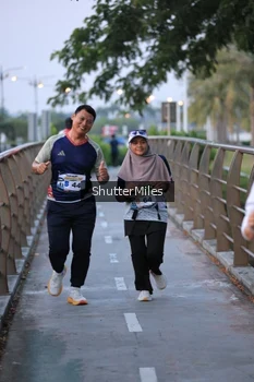 Runner Photo 4314616