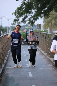 Runner Photo 4314618