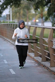Runner Photo 4314649