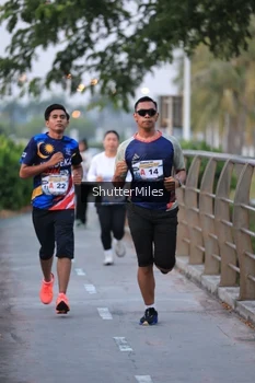 Runner Photo 4314653