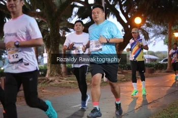 Runner Photo 4314687