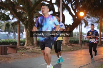 Runner Photo 4314689