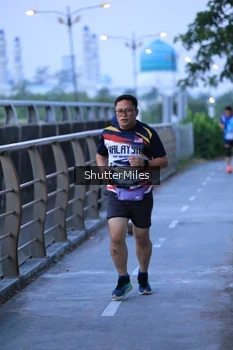 Runner Photo 4314692