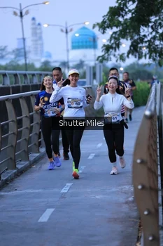 Runner Photo 4314699