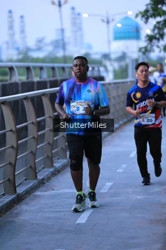 Runner Photo 4314705