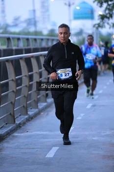 Runner Photo 4314709
