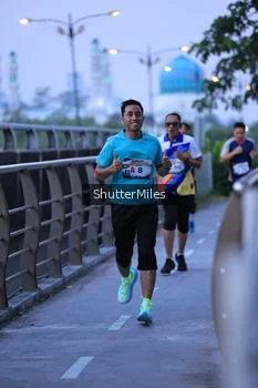 Runner Photo 4314742
