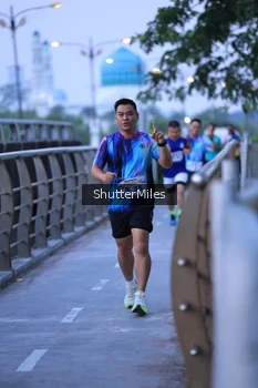 Runner Photo 4314752