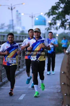 Runner Photo 4314765