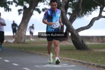 Runner Photo 4314825