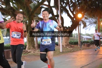 Runner Photo 4314847