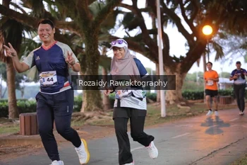 Runner Photo 4314863