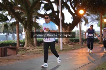 Runner Photo 4314864