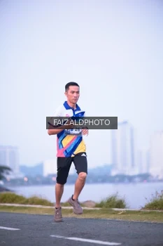 Runner Photo 4314893