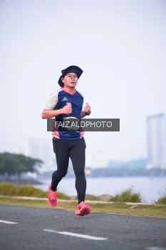 Runner Photo 4314899