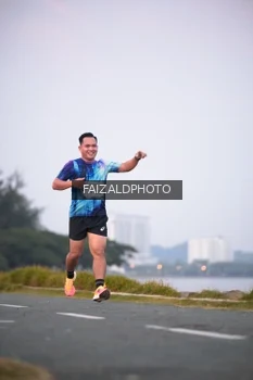 Runner Photo 4314900