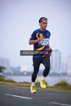 Runner Photo 4314901