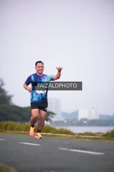 Runner Photo 4314902