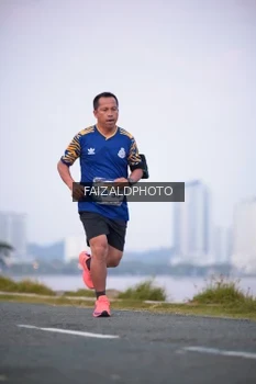Runner Photo 4314904