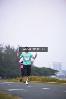 Runner Photo 4314917