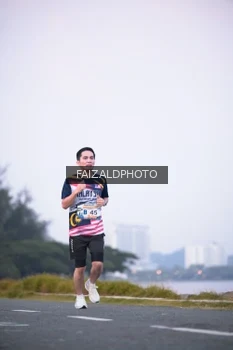 Runner Photo 4314929