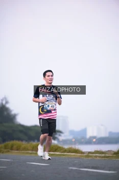 Runner Photo 4314930