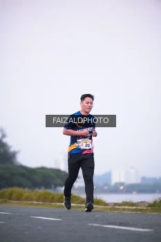 Runner Photo 4314934