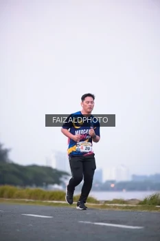 Runner Photo 4314935