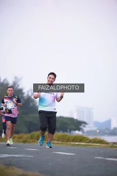 Runner Photo 4314940
