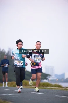 Runner Photo 4314944