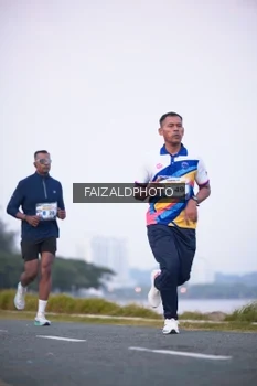 Runner Photo 4314949
