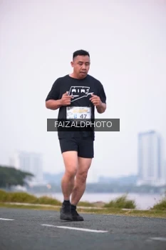 Runner Photo 4314960